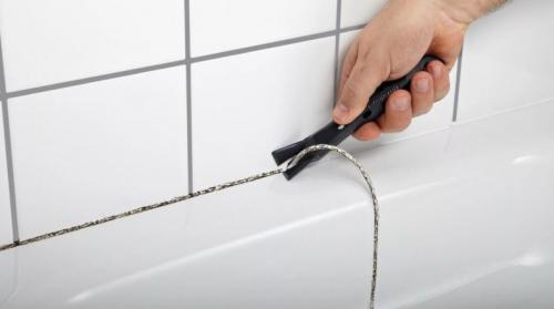 Чем убрать силиконовый герметик с плитки. Основные способы