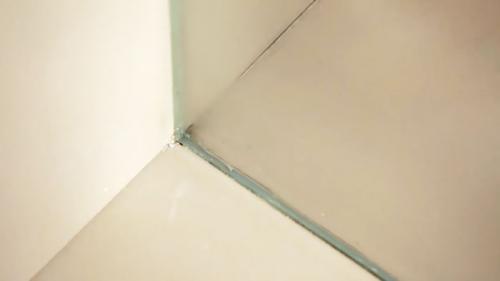 Как и чем удалить старый герметик и нанести новый. Процесс удаления старых и нанесение новых силиконовых швов