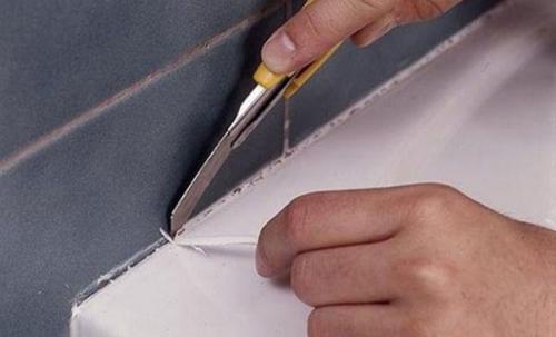 Чем убрать силиконовый герметик с плитки. Специфика силикона