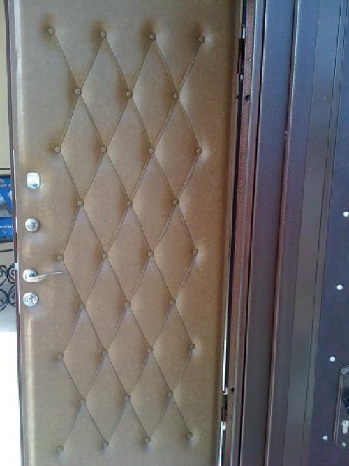 Обивка входной двери от А до Я. Как и чем обить входную дверь? 14 Обивка входной двери от А до Я. Как и чем обить входную дверь? 14