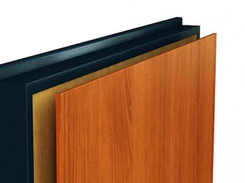 Как обшить входную дверь панелями. Что собой представляют МДФ плиты