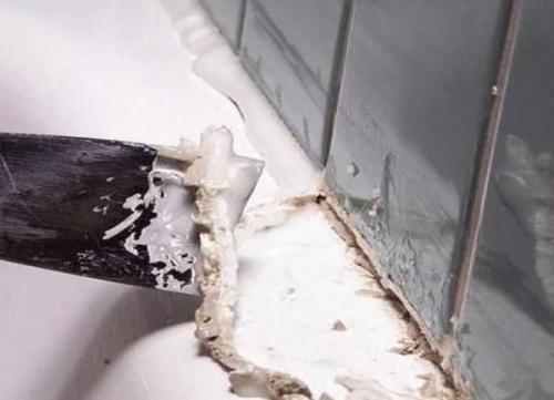 Как установить бордюр для ванны. Порядок монтажа пластиковых бордюров для ванной