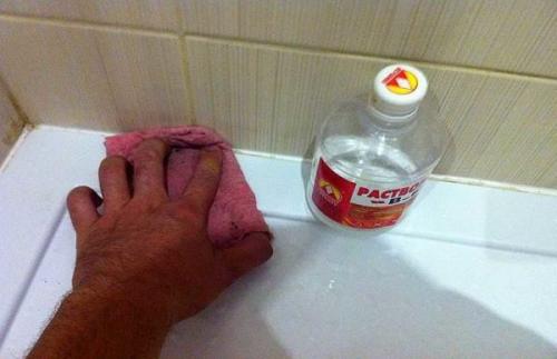 Как установить бордюр для ванны. Порядок монтажа пластиковых бордюров для ванной