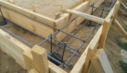 Опалубка для цоколя своими руками. Как сделать опалубку для фундамента своими руками: пошаговая инструкция