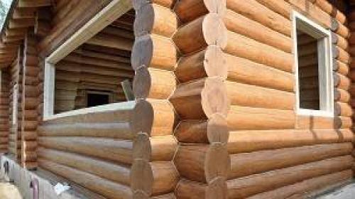 Какие советы можно дать по уходу за оцилиндрованным бревном, покрашенным краской. Обслуживание в первый год после постройки