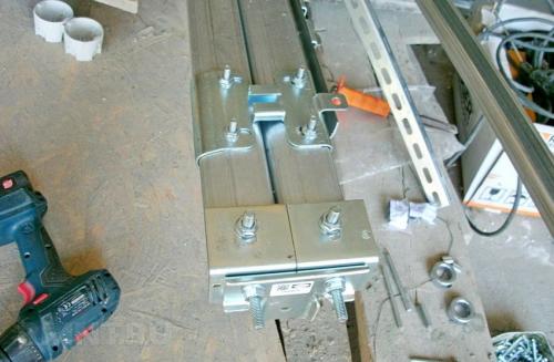 Монтаж секционных ворот. Самостоятельный монтаж секционных ворот 01 Монтаж секционных ворот. Самостоятельный монтаж секционных ворот 01