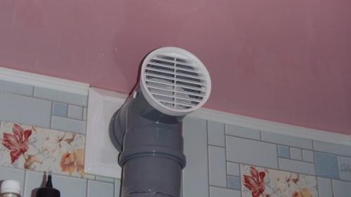 Можно ли выводить вытяжку в вентиляцию. Почему не рекомендуется выводить вытяжку в вентиляцию