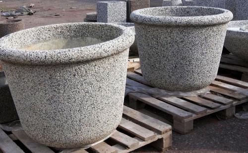 Какие популярные дизайны бетонных вазонов существуют. На все случаи жизни: оригинальные уличные вазоны для цветов, как идеальное украшение вашего участка