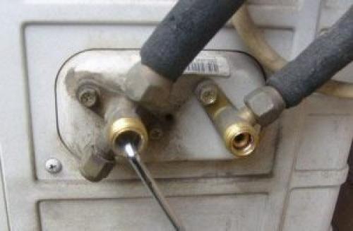 Установка кондиционера своими руками без вакуумного насоса. Устанавливаем кондиционер сами