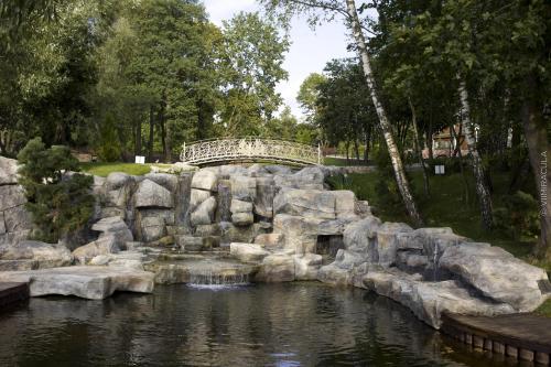 Какие стили и дизайны можно реализовать с помощью арт-бетона. Ландшафт с применением объектов из артбетона