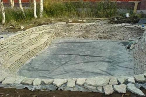 Как сделать бетонный водоём своими руками: пошаговая инструкция 07 Как сделать бетонный водоём своими руками: пошаговая инструкция 07