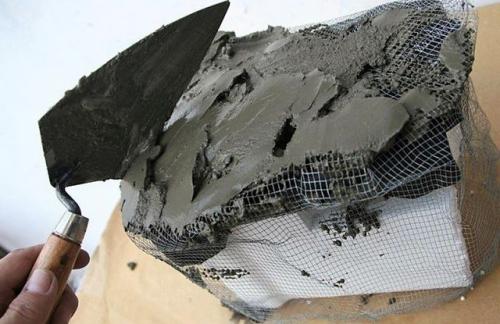 Какие цвета и декоративные элементы можно использовать для украшения поделок из цемента и гипса. Сложные фигуры с каркасом