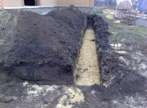 Водопроводные трубы ПНД для холодного водоснабжения: их характеристики и монтаж