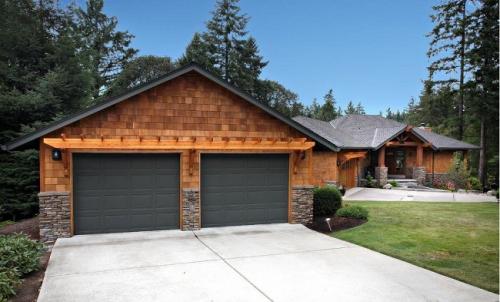 Можно ли совместить хозблок с гаражом или другими помещениями. Размеры