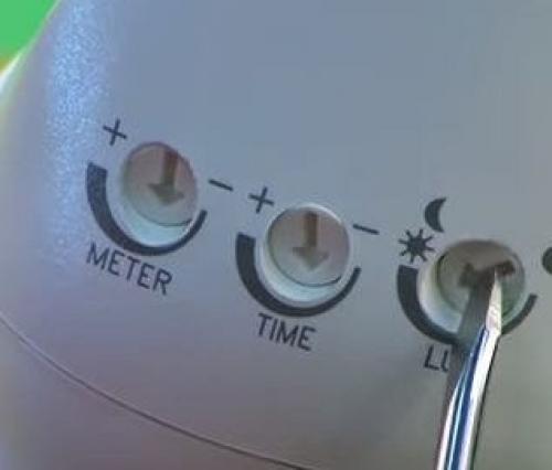 Настройка датчика движения для включения освещения. Как настроить датчик движения для светильника в помещении 09