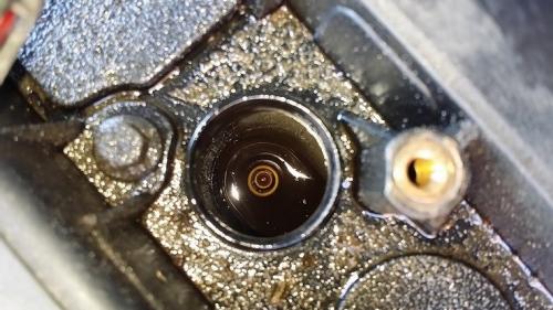 Чем удалить автомобильный герметик. Удалить герметик в авто: чем и как будет лучше