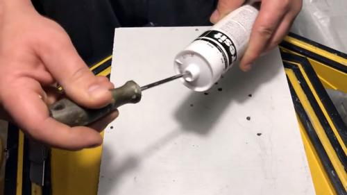 Силиконовый герметик застыл в тубе. Что делать