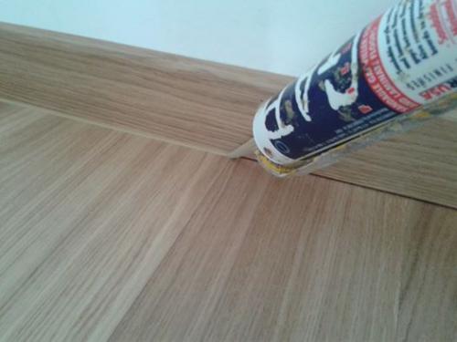 Что лучше для ванной силикон или герметик. №2. Акриловые герметики: свойства и сфера использования