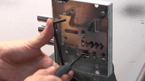 Как вскрыть замок. Как вскрыть сувальдный замок