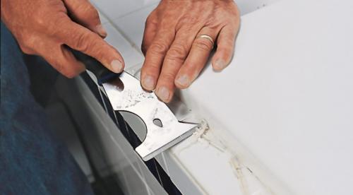 Как удалить акриловый герметик с дерева. Чем оттереть акриловый герметик-Все способы