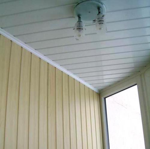 Стыковка потолочного плинтуса пвх. Монтаж потолочного плинтуса