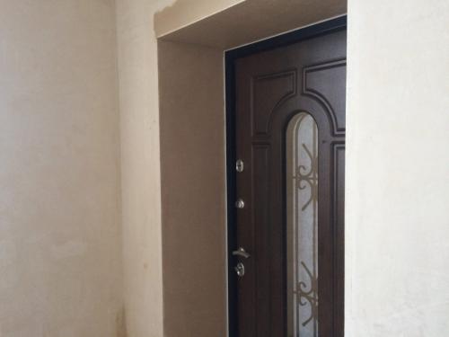 Как штукатурить верх дверного проема. Пошаговая технология оштукатуривания откосов двери, зачем это нужно