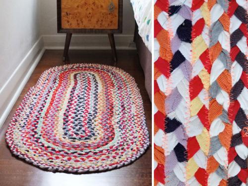 Коврик из старых вещей, без крючка. Овальный ковёр из кос, сплетённых из футболок