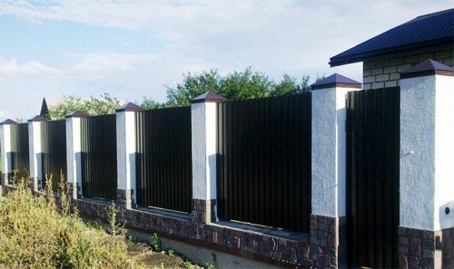 Кладка столбов из кирпича. Кладка кирпичных столбов для забора – технология строительства