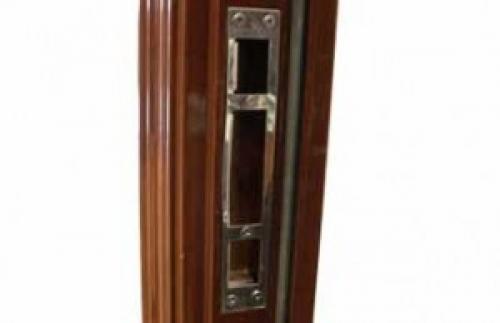 Установка врезного замка в металлическую дверь. Врезка замка в металлическую дверь: пошаговая инструкция