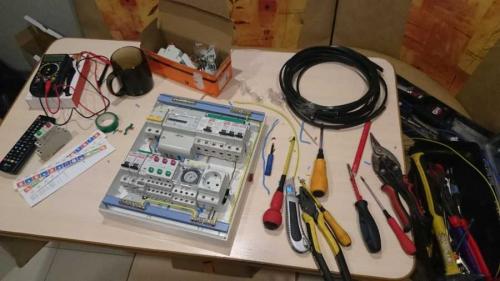 Сборка щитов электрических. Монтаж и сборка электрощитка