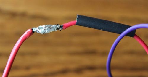 Как соединить провода между собой без пайки. Как правильно соединять алюминиевые провода между собой, чтобы не нагревались