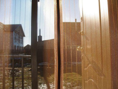 Антимоскитная сетка на дверь на магнитах. Народная мудрость и научно-технический прогресс – приятное сочетание