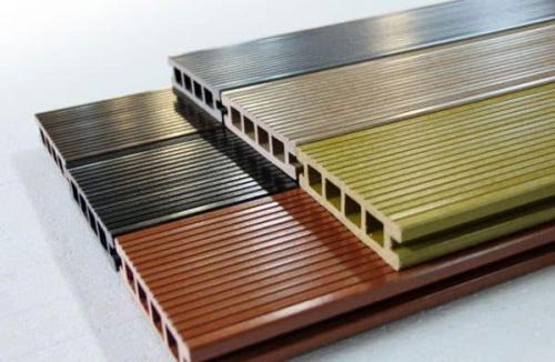 Доска из опилок и пластика. Террасная доска из пластика – особенности материала