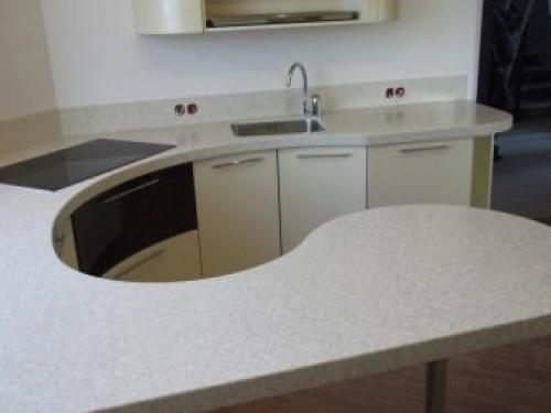 Искусственный камень столешница своими руками. Достоинства и недостатки 01