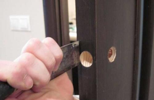 Инструменты для врезки замков в межкомнатные двери. Инструменты для врезки замков и защелок