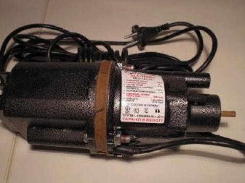 Насос малышок погружной. Особенности 01 Насос малышок погружной. Особенности 01