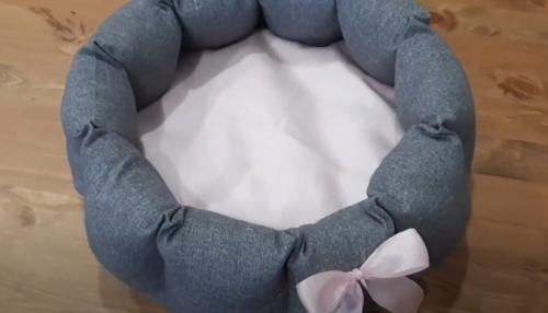 Лежанка для кошки своими руками пошаговая инструкция. С высокими бортиками