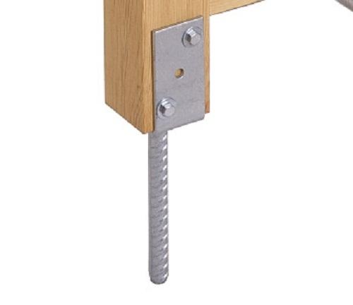 Как крепить деревянные столбы к бетонному основанию. Монтаж на бетонное основание