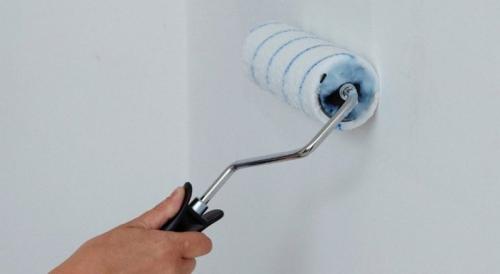 Пропитка для стен под обои. Что такое грунтовка