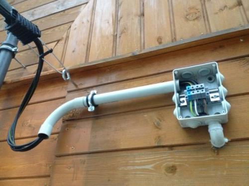 Труба металлическая гофрированная для электропроводки. Что собой представляет гофра металлическая для кабелей 11