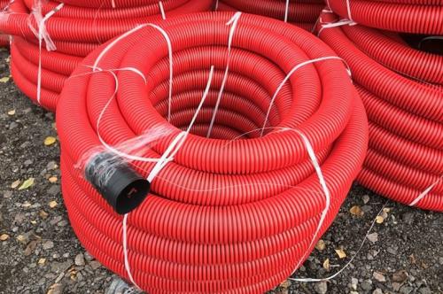 Гофры для проводов виды особенности. В каких случаях используется гофра для прокладки подземного кабеля