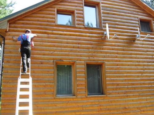 Какой краской лучше покрасить деревянный дом снаружи по старой краске. Какой краской покрасить деревянный дом снаружи по старой краске