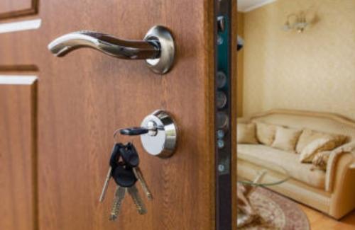 Вскрыть замок двери. Как самостоятельно вскрыть замок на входной двери 06 Вскрыть замок двери. Как самостоятельно вскрыть замок на входной двери 06