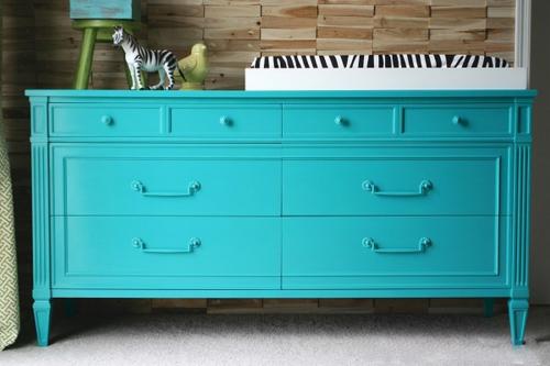 Как покрасить старую лакированную мебель без снятия лака. Как перекрасить полированную мебель без снятия лака