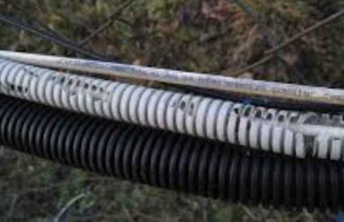 Черная гофра для кабеля характеристики. Черная или серая гофра