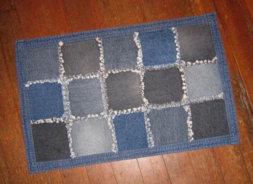 Половички своими руками из старой одежды разные техники. Коврик из старых вещей своими руками - подборка интересных пошаговых мастер-классов с фото примерами 04 Половички своими руками из старой одежды разные техники. Коврик из старых вещей своими руками - подборка интересных пошаговых мастер-классов с фото примерами 04