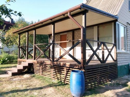 Сделать террасу к дому своими руками варианты. Проекты террас пристроенных к дому