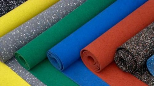 Резиновое покрытие для двора. Укладка резиновой плитки и матов 03 Резиновое покрытие для двора. Укладка резиновой плитки и матов 03