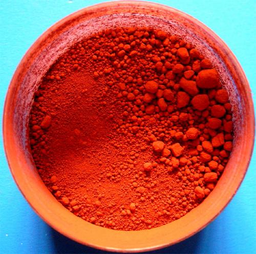 Чем красить дерево на улице надолго. Чем лучше покрасить забор из дерева: лаки, антисептики, пропитки