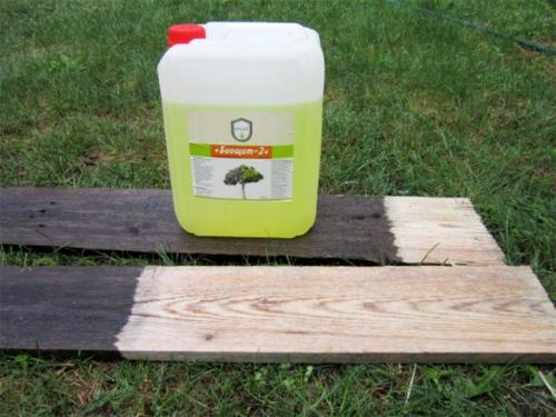 Чем красить дерево на улице надолго. Чем лучше покрасить забор из дерева: лаки, антисептики, пропитки